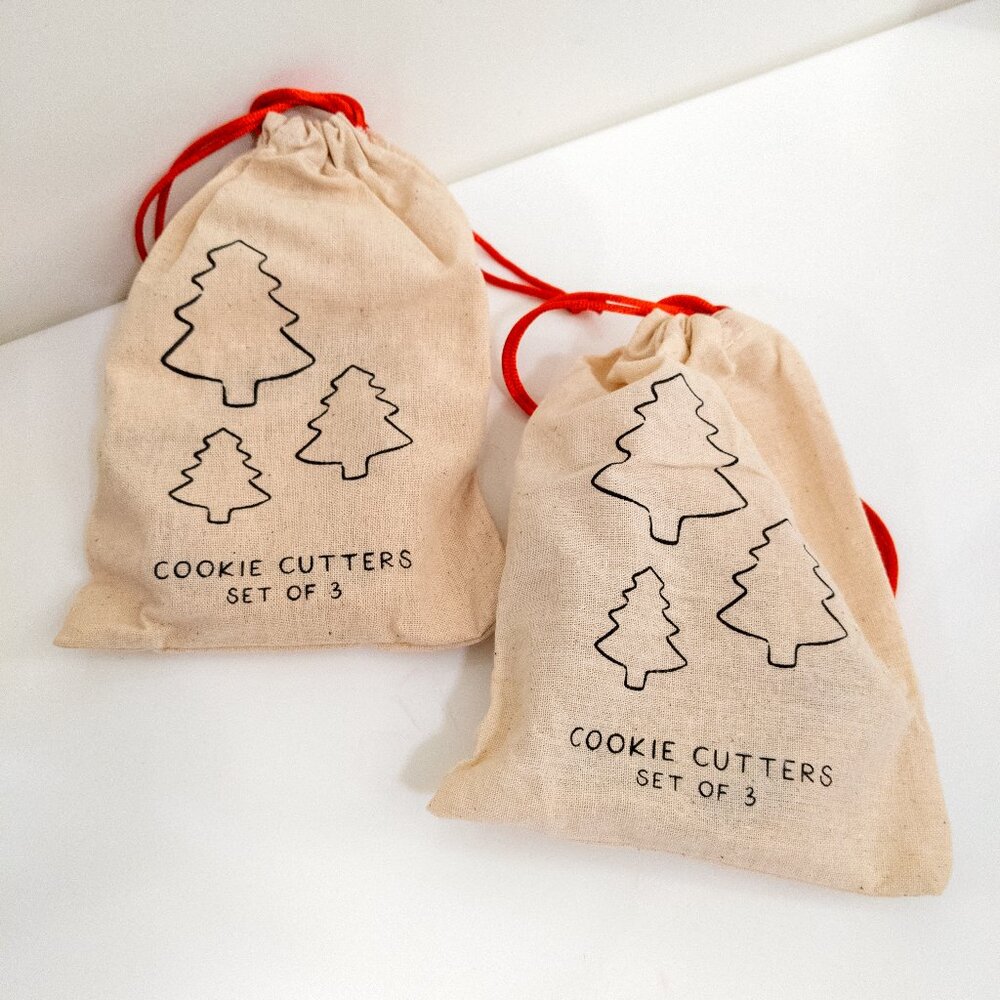 Christmas Tree Cookie Cutters Gold Metal Burlap Drawstring Bag Gift Kitchen Bake